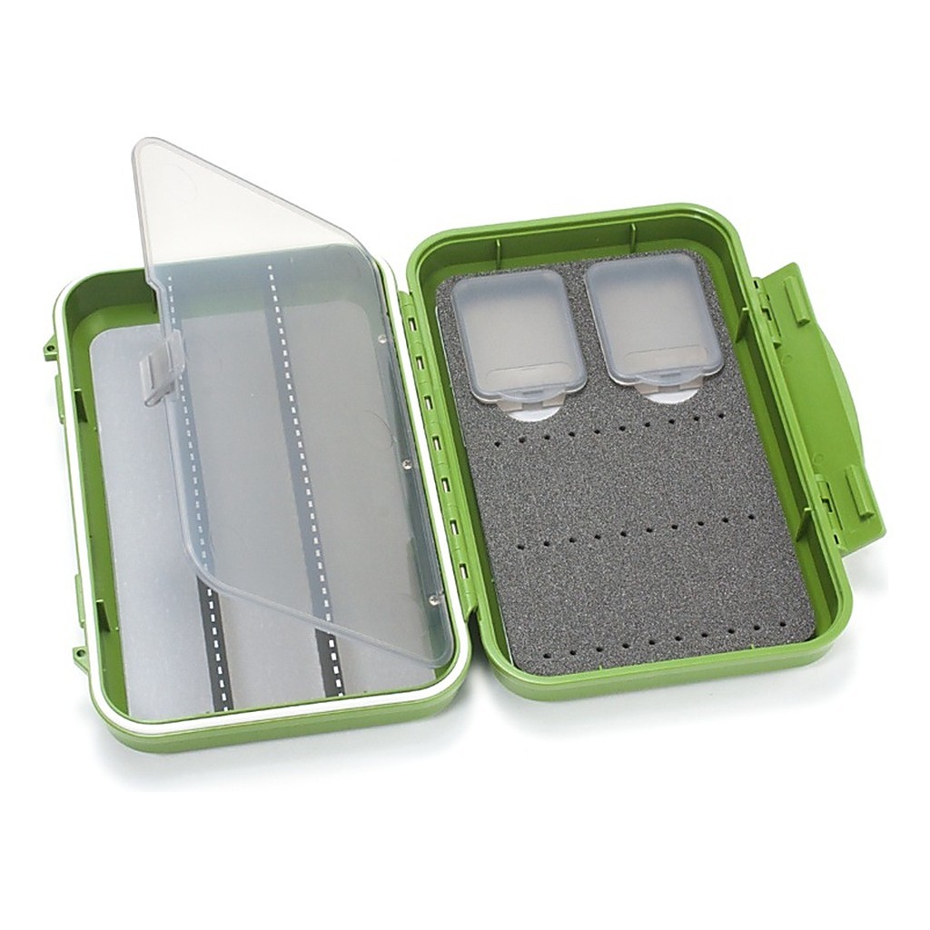 C&F Design Medium 2-Row WP Tube Fly Case w 3 Comp (CF-2403V) Olive in de groep Opslag / Tackleboxen / Vliegvisboxen bij Sportfiskeprylar.se (1100182)