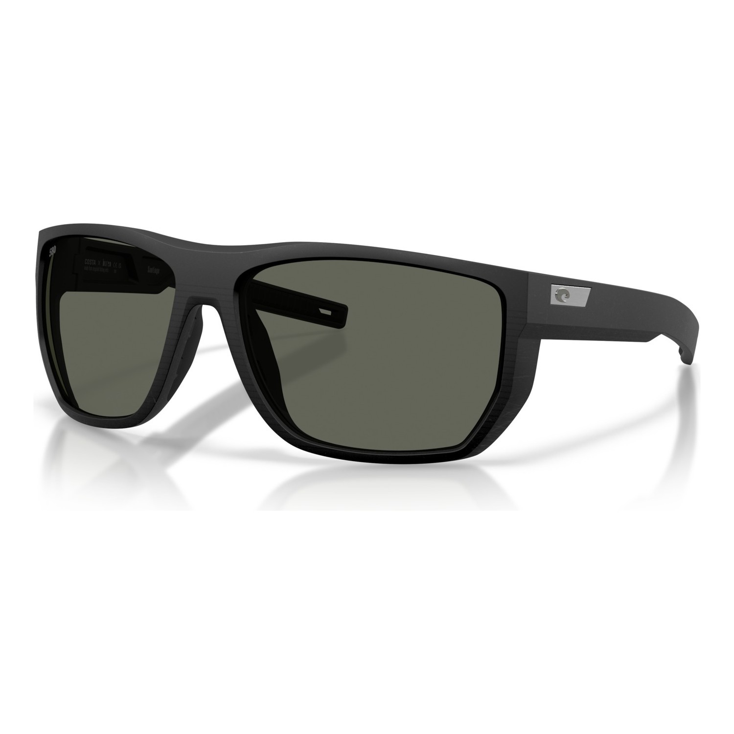 Costa Santiago - Netplus Black - Gray 580G in de groep Kleding & Schoenen / Brillen / Gepolariseerde zonnebrillen bij Sportfiskeprylar.se (90850563)