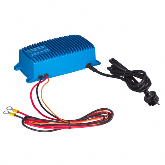 Victron Energy Blue Smart IP67 24V/8A in de groep Marine Elektronica & Boot / Batterijen & Opladers / Batterijopladers bij Sportfiskeprylar.se (BPC240813006)