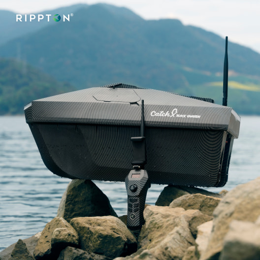 Rippton Catch X Black Samurai Bait Boat Carbon in de groep bij Sportfiskeprylar.se (CXBS)