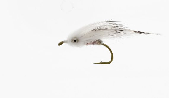 White Zonker Bombardo Fly in de groep Kunstaas / Vliegen / Streamers bij Sportfiskeprylar.se (FL06012r)