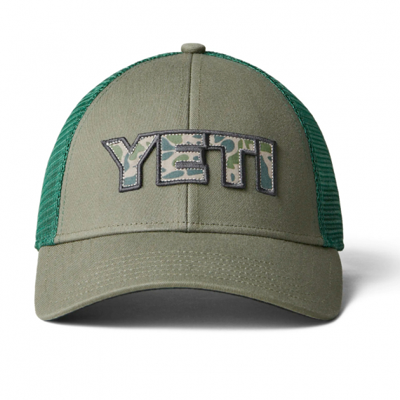 Yeti Camo Logo Badge Low Pro Trucker Hat Olive in de groep Kleding & Schoenen / Petten, mutsen en overig / Petten / Truckerpetten bij Sportfiskeprylar.se (H005O)