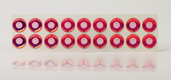 Epoxy Eyes 5,1mm white/pink in de groep Haken & Terminal Tackle / Vliegvis bindmateriaal / Vliegbindmateriaal / Ogen bij Sportfiskeprylar.se (MEY3-958)