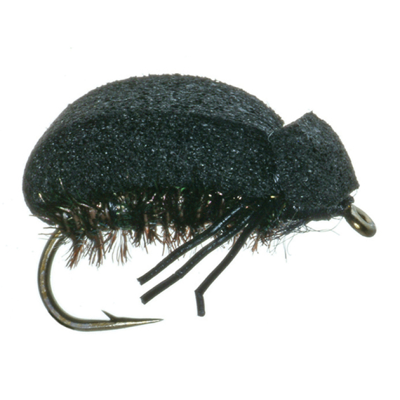 Umpqua Foam Beetle Lawson Black - #16 in de groep Kunstaas / Vliegen / Droge vliegen bij Sportfiskeprylar.se (NFD9866-16)