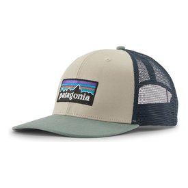 Patagonia P-6 Logo Trucker Hat PUM